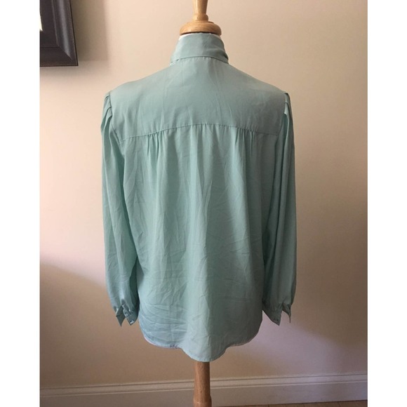 EUC Brownstone Studio VTG Vintage Long Sleeved Shimmery Teal Green Blouse - Picture 4 of 8